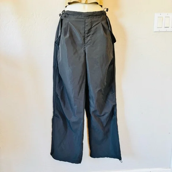 🌻Y2k ICON Black‎ Drawstring Parachute Pants in Black XS - Picture 2 of 9